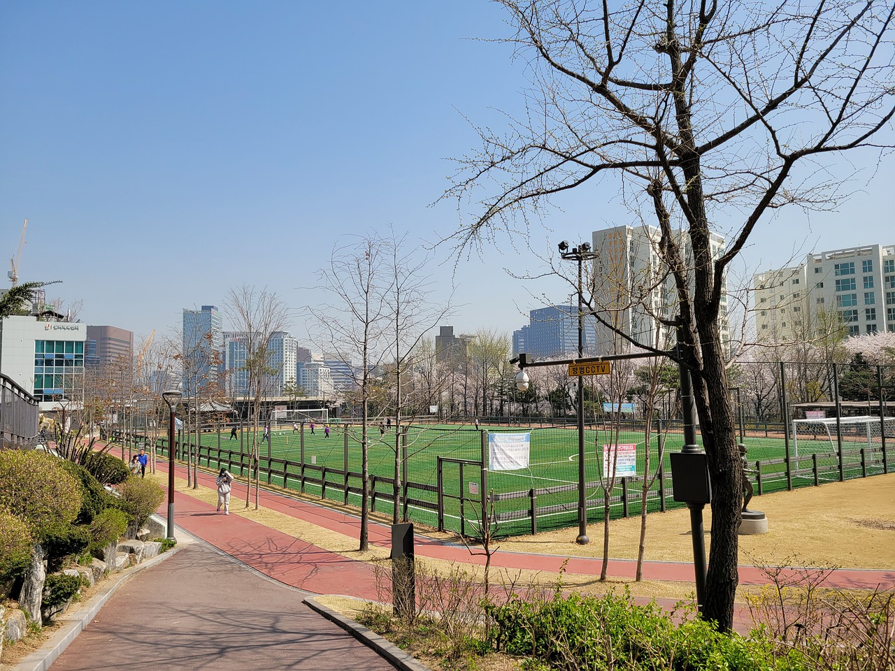 入工资帽政 入工资帽政