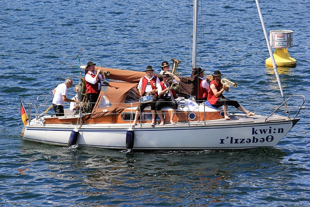 IG首秀爆冷失利，难道真是流量队？再战RNG能否稳稳拿下.